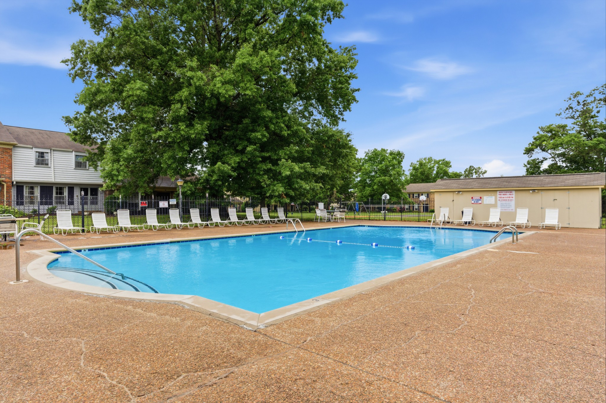 8207 Sawyer Brown Road Nashville TN 37221