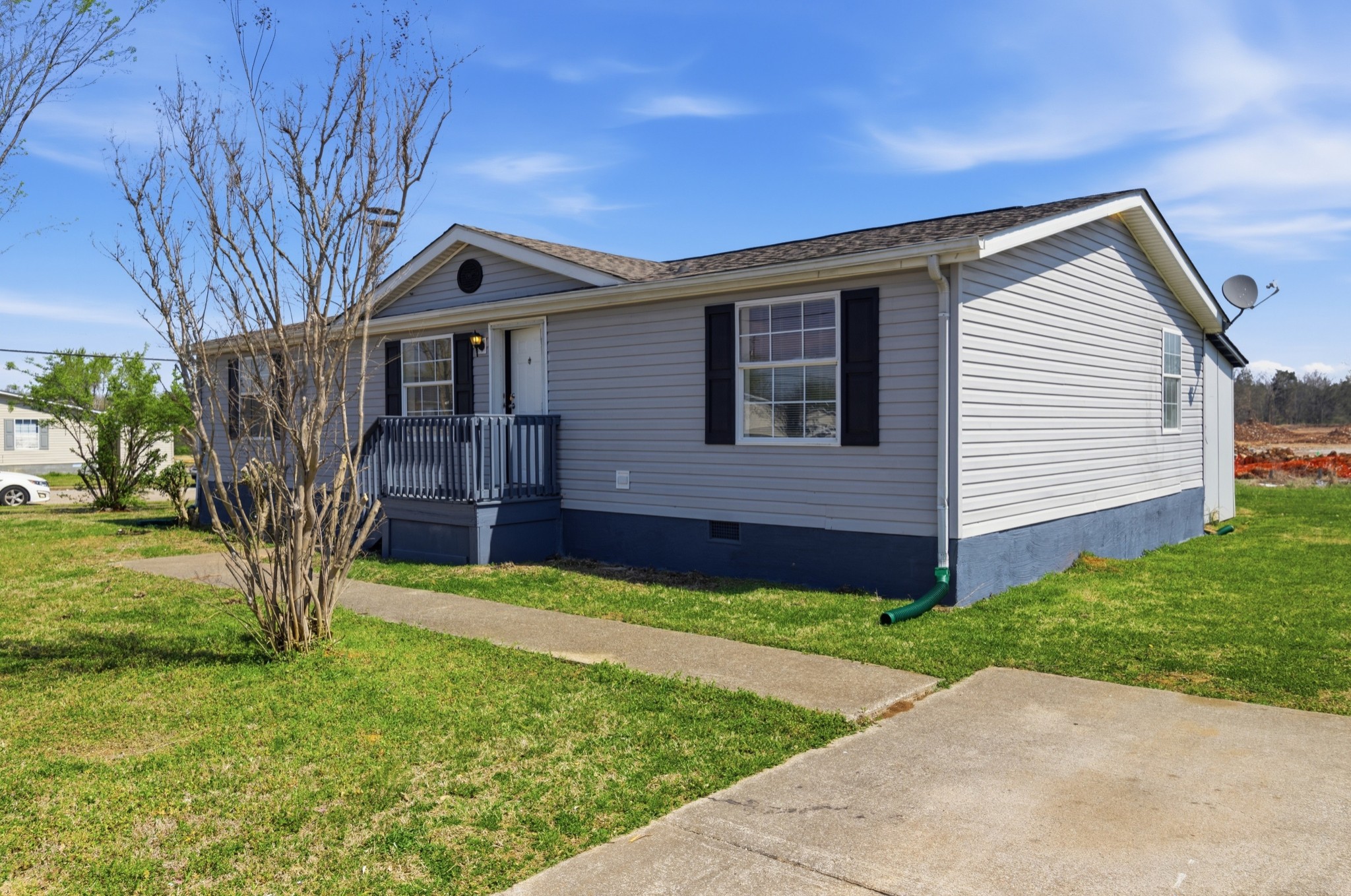 201 Oceanfront Cir, S Antioch TN 37013
