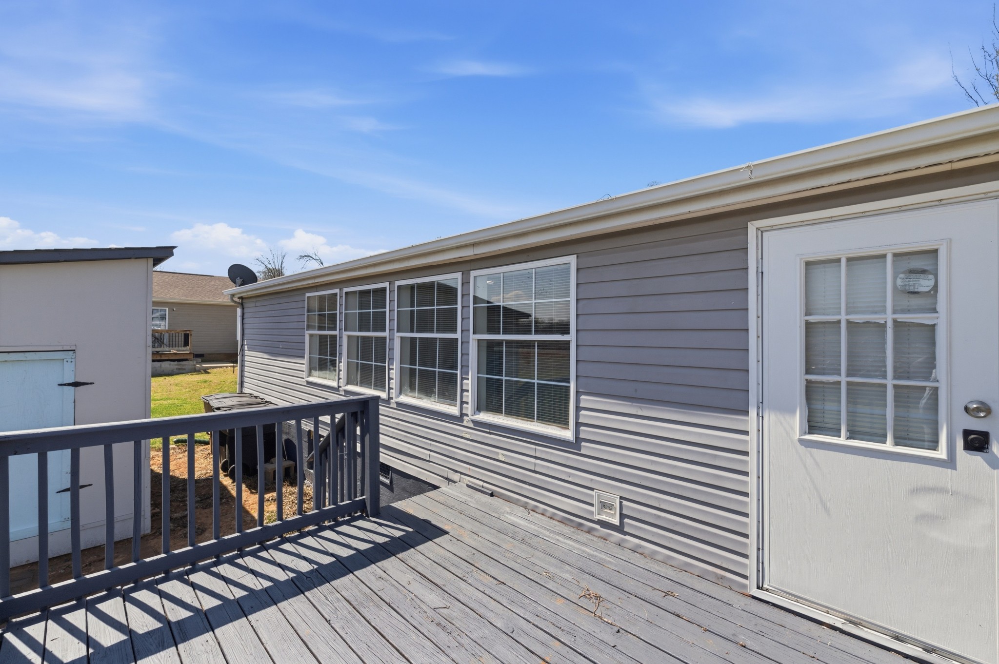 201 Oceanfront Cir, S Antioch TN 37013