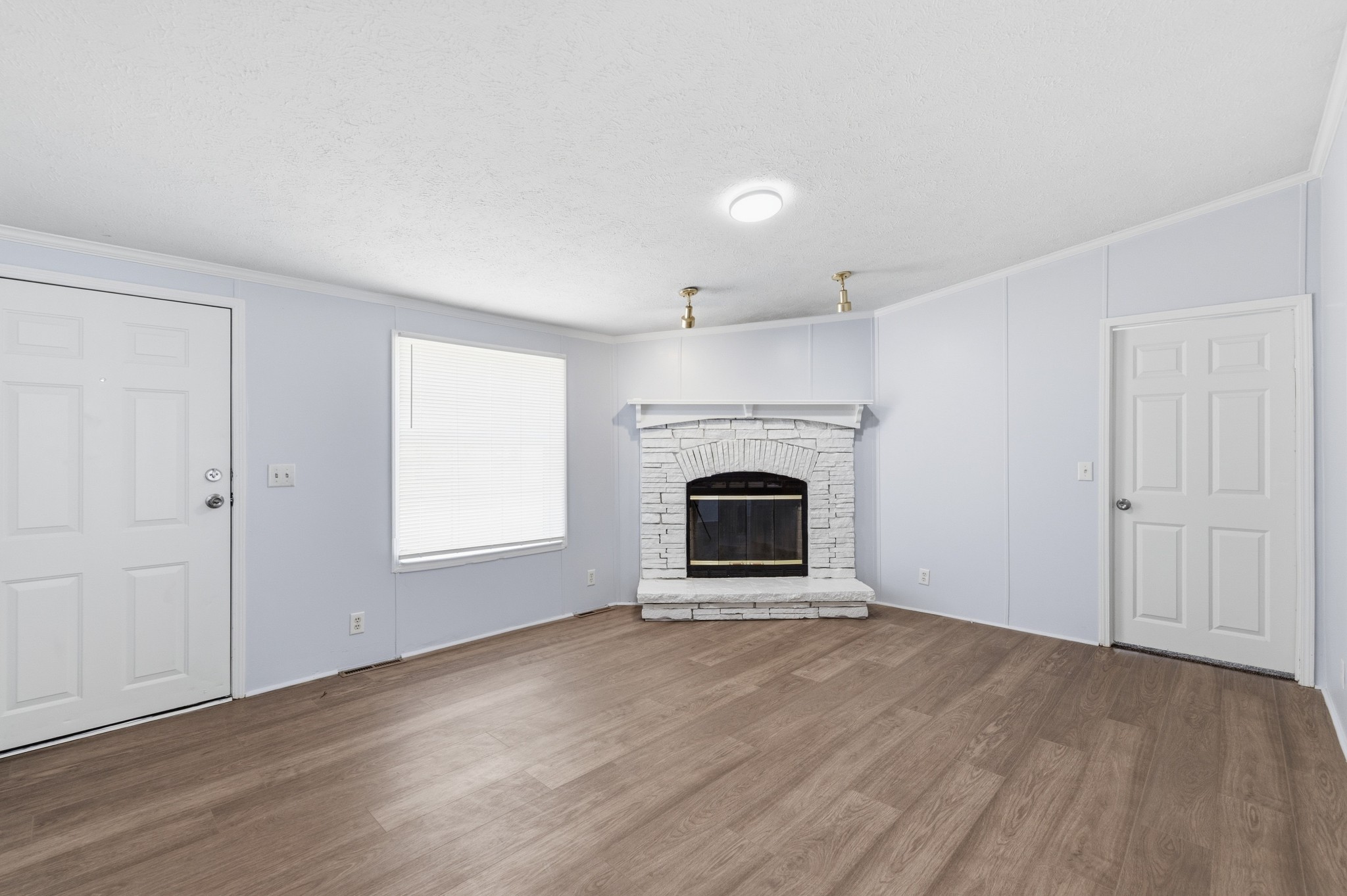 201 Oceanfront Cir, S Antioch TN 37013