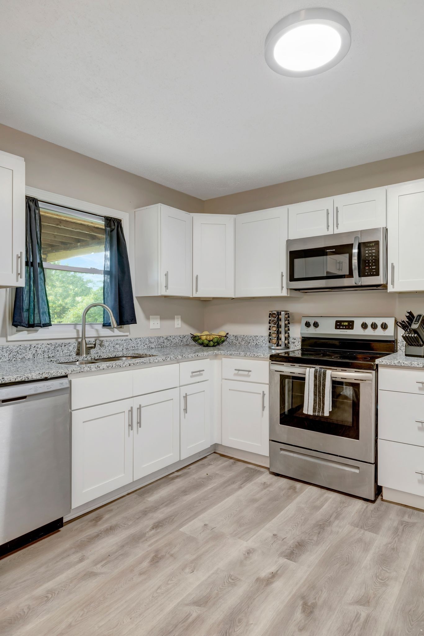 106 Julian Street Mcminnville TN 37110