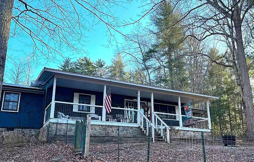 1522 Turkey Creek Road Tellico Plains TN 37385