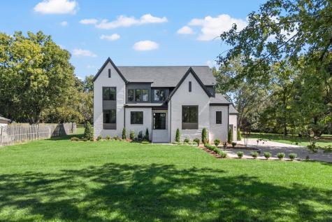 712 Wilson Pike Brentwood TN 37027