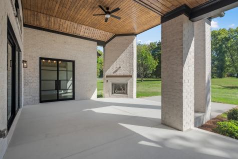 712 Wilson Pike Brentwood TN 37027