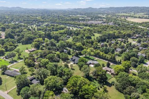 712 Wilson Pike Brentwood TN 37027