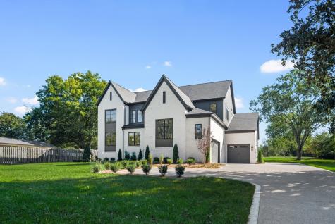 712 Wilson Pike Brentwood TN 37027