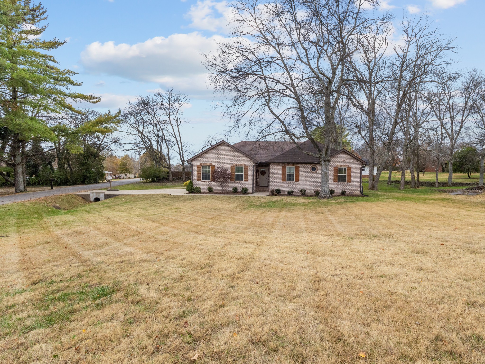 860 Rogers Road Gallatin TN 37066