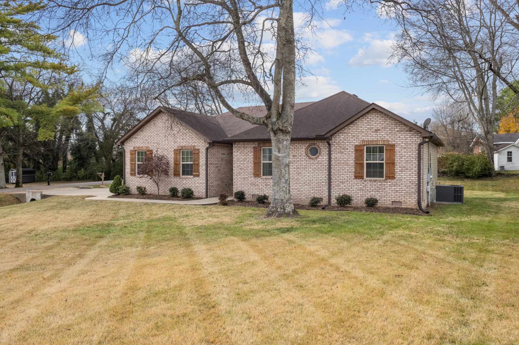 860 Rogers Road Gallatin TN 37066