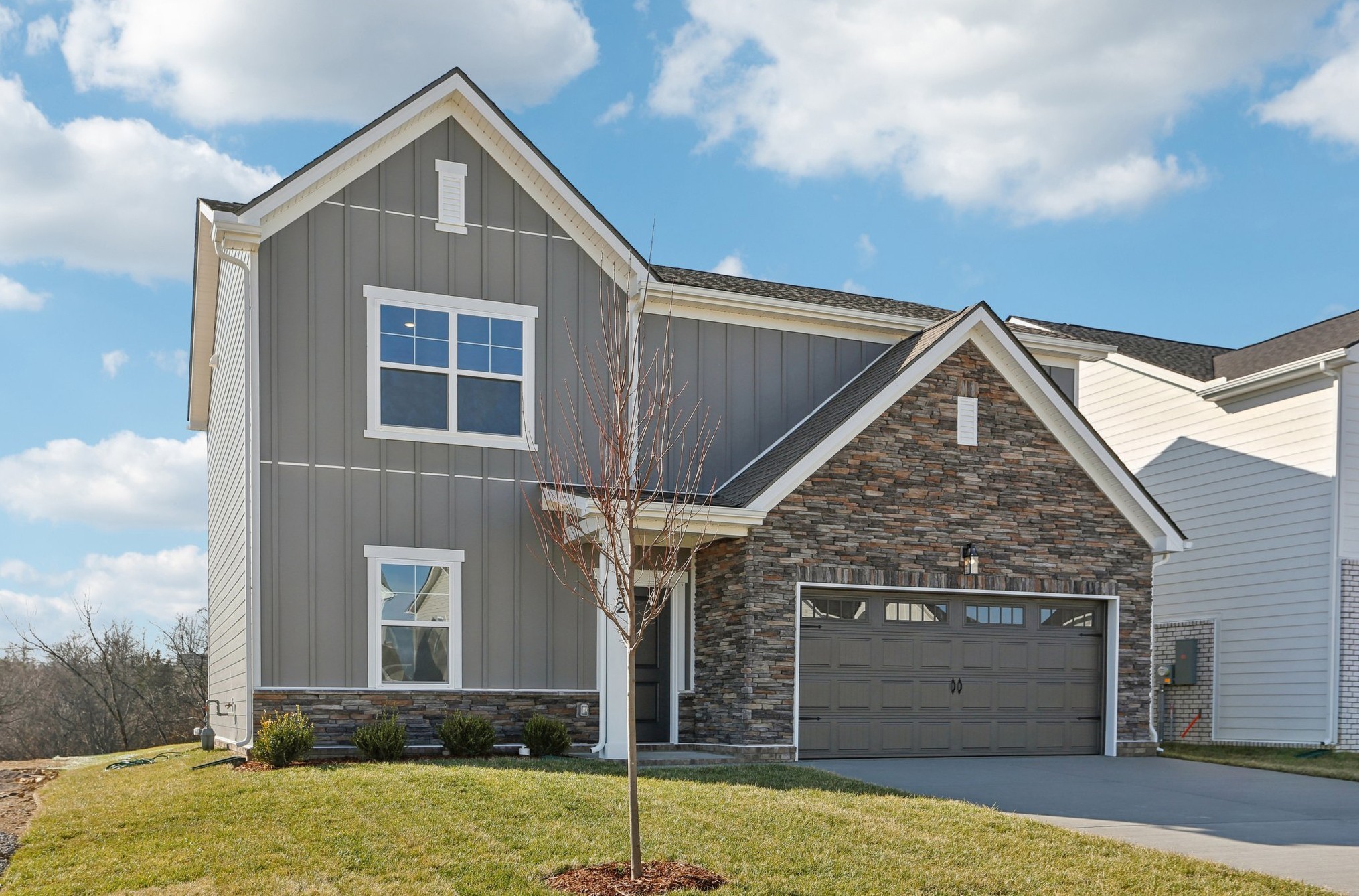 132 Dahlia Drive La Vergne TN 37086