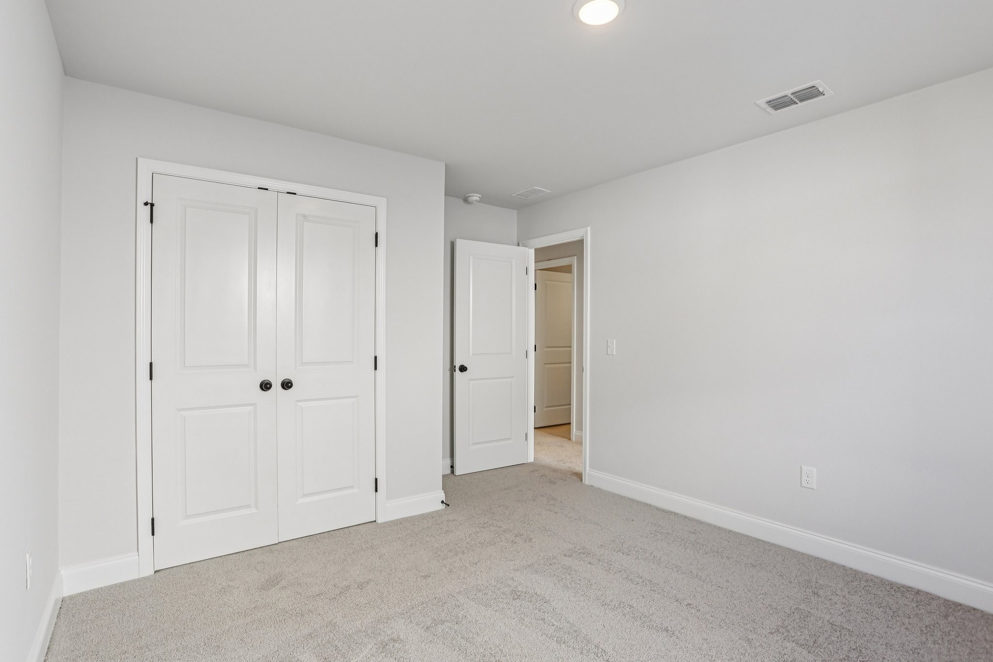 132 Dahlia Drive La Vergne TN 37086