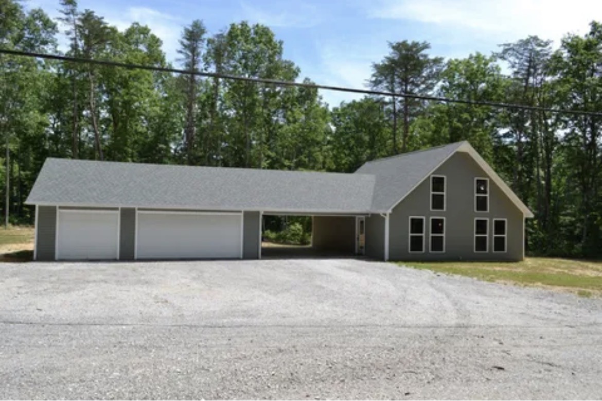 1361 Old Highway 56 Altamont TN 37301