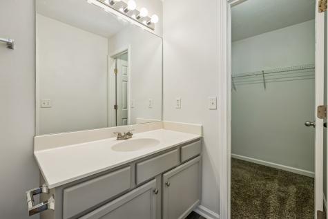 1039 Sitting Bull Crossing Murfreesboro TN 37128