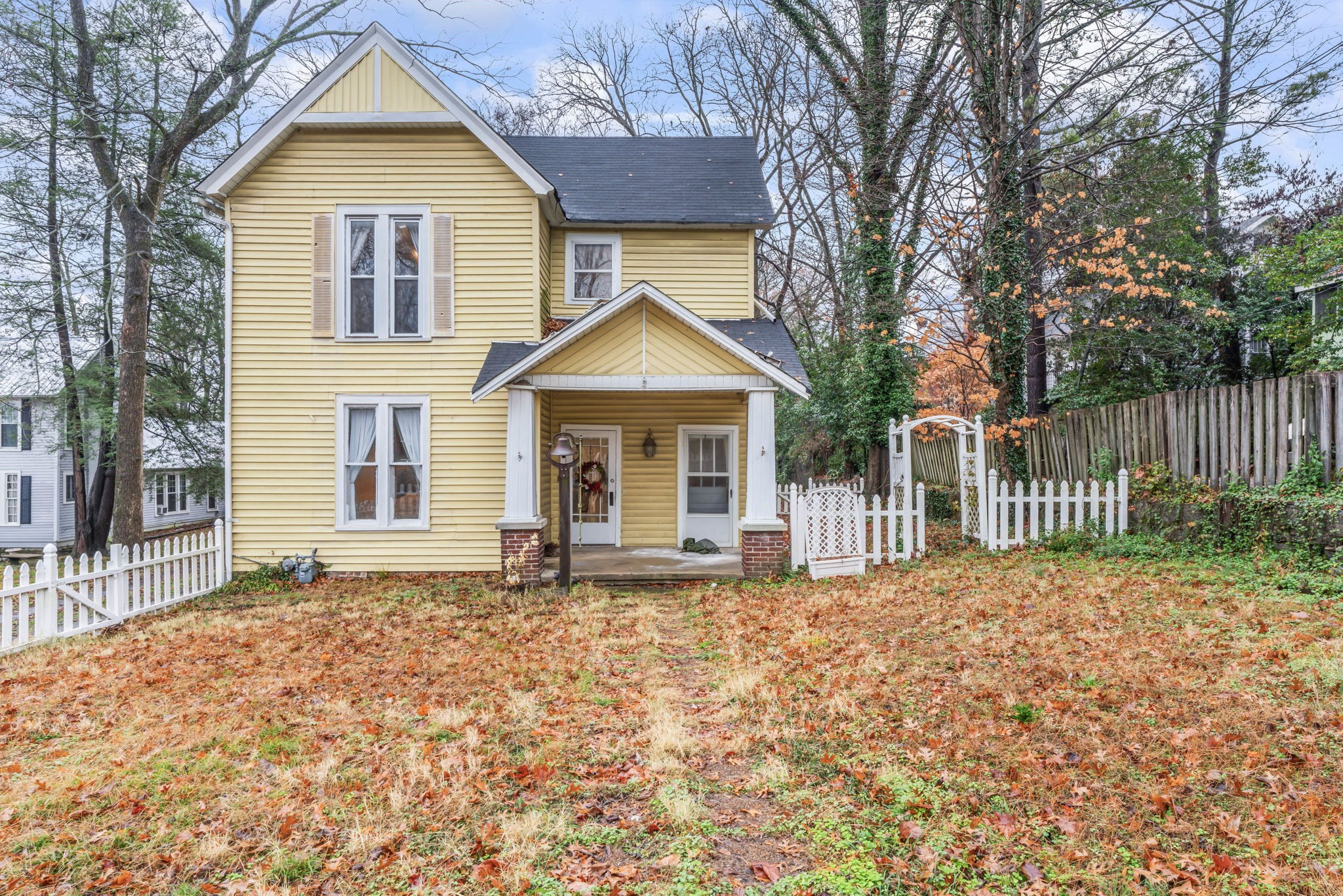 210 Mulberry Avenue Fayetteville TN 37334