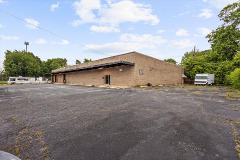 1862 Latham Street Memphis TN 38106