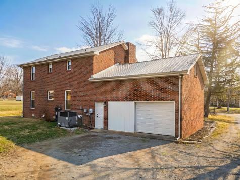 843 Halltown Road Portland TN 37148