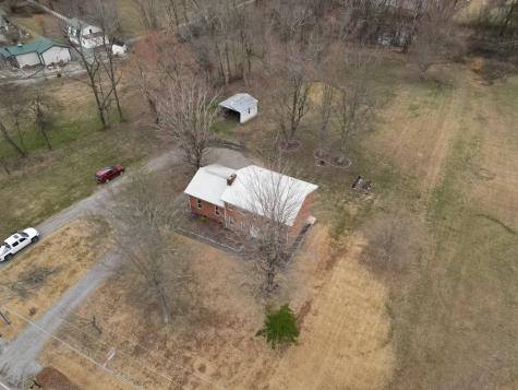 843 Halltown Road Portland TN 37148