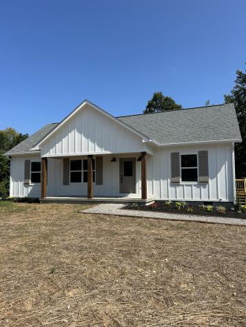 5720 Little Dry Creek Road Pulaski TN 38478