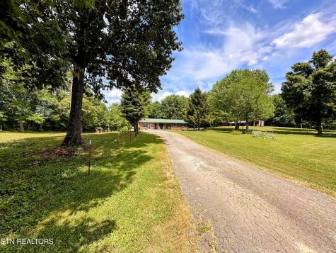 1065 Star Point Road Jamestown TN 38556
