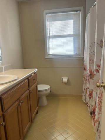 301 Meadow Lane Portland TN 37148