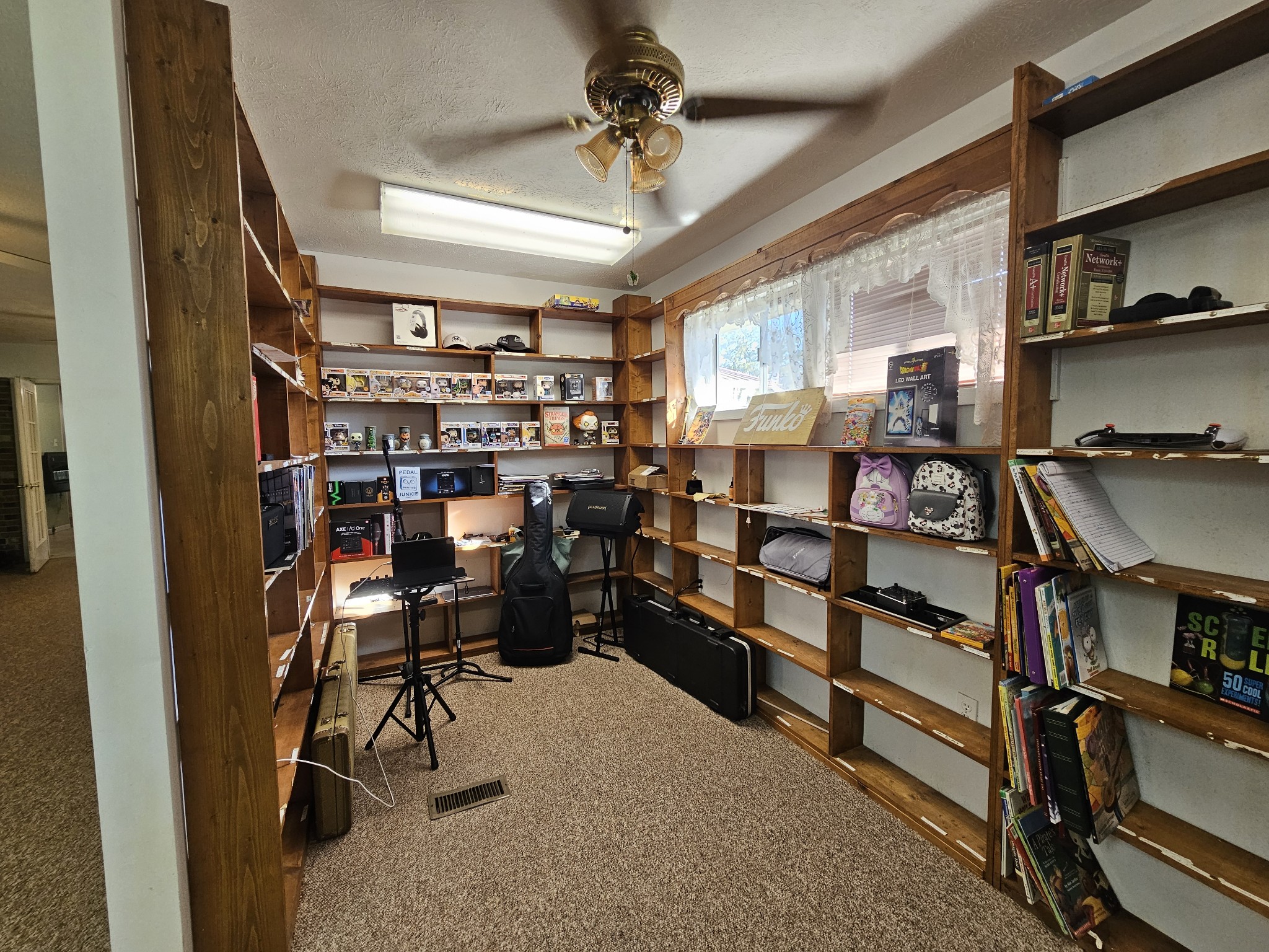 2122 Old Decaturville Road Parsons TN 38363