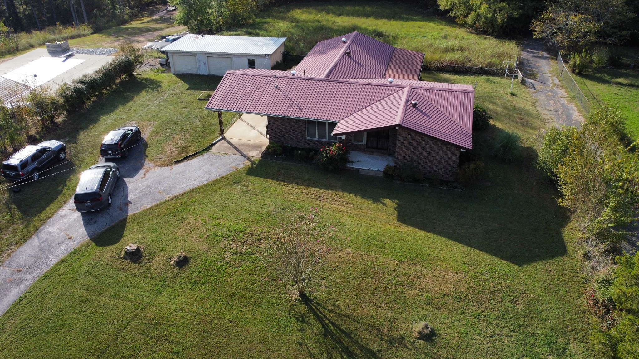 2122 Old Decaturville Road Parsons TN 38363