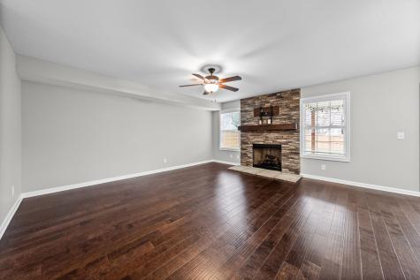 1217 Gentry Drive Clarksville TN 37043
