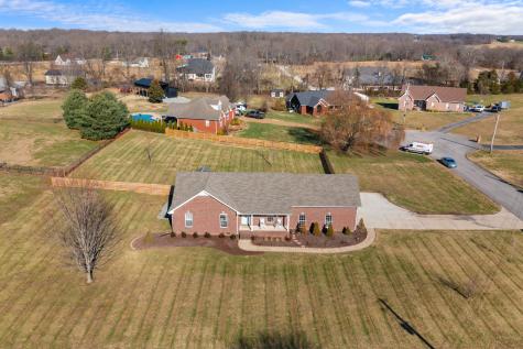 1021 Somerville Drive Cottontown TN 37048