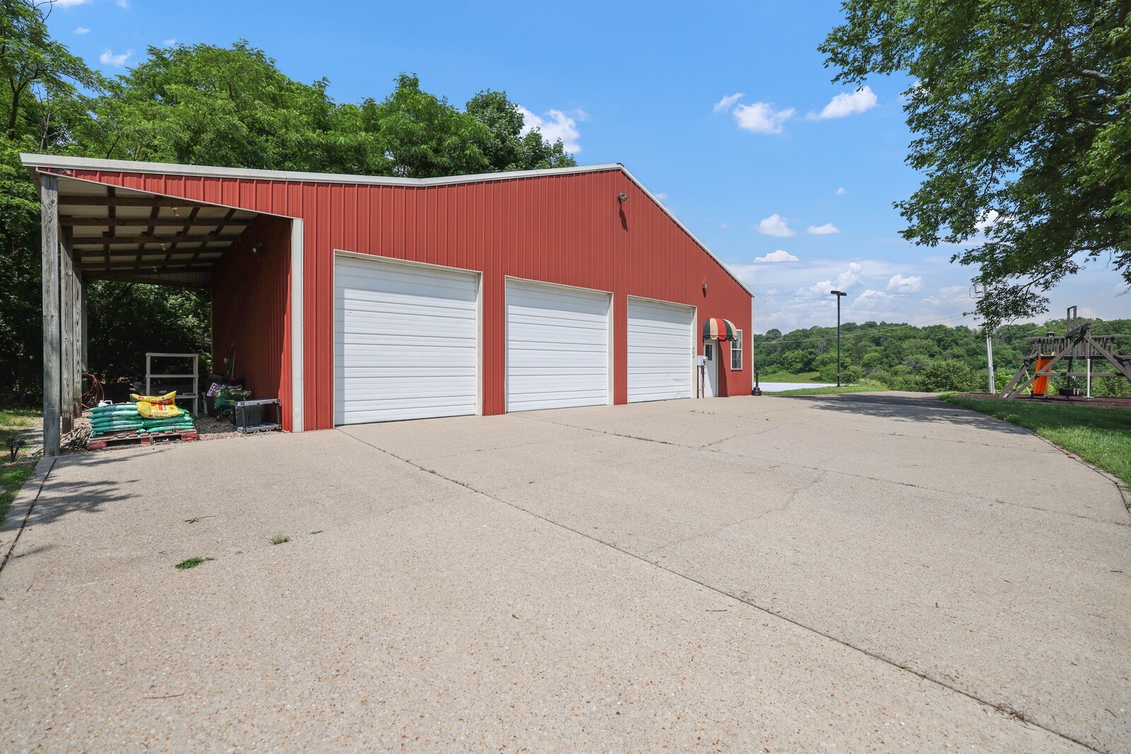 1357 Madison Creek Road Goodlettsville TN 37072