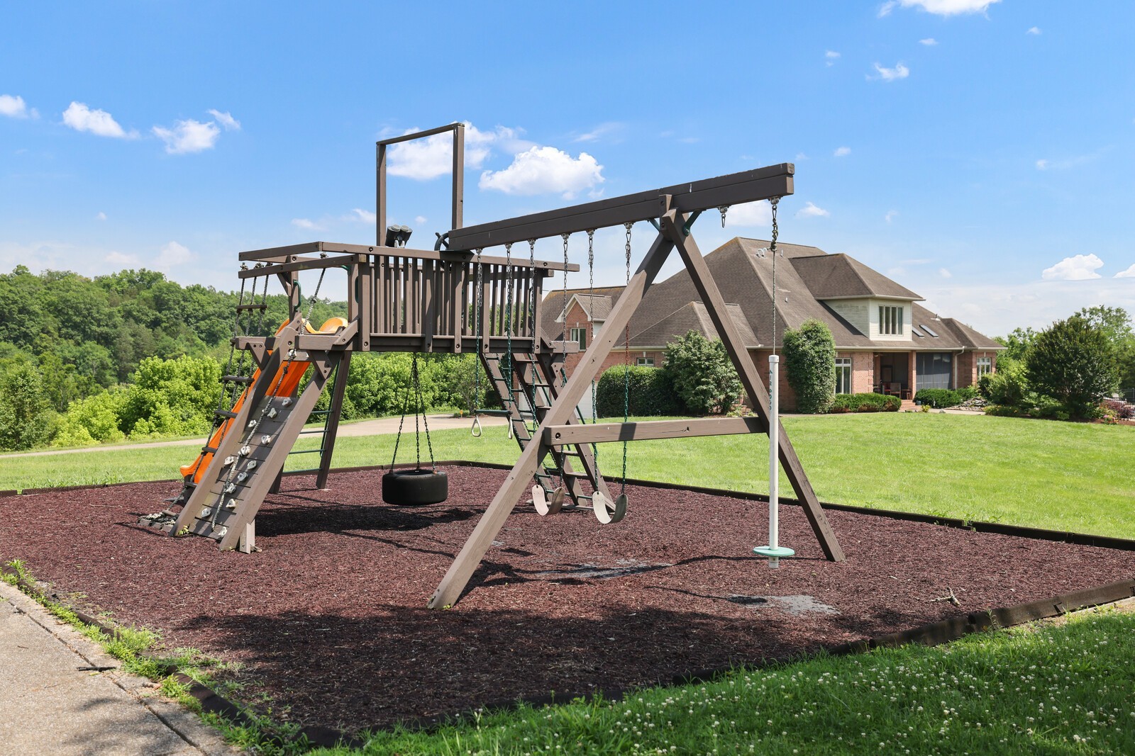 1357 Madison Creek Road Goodlettsville TN 37072