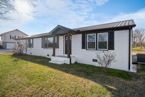 763 Smith Road Smithville TN 37166