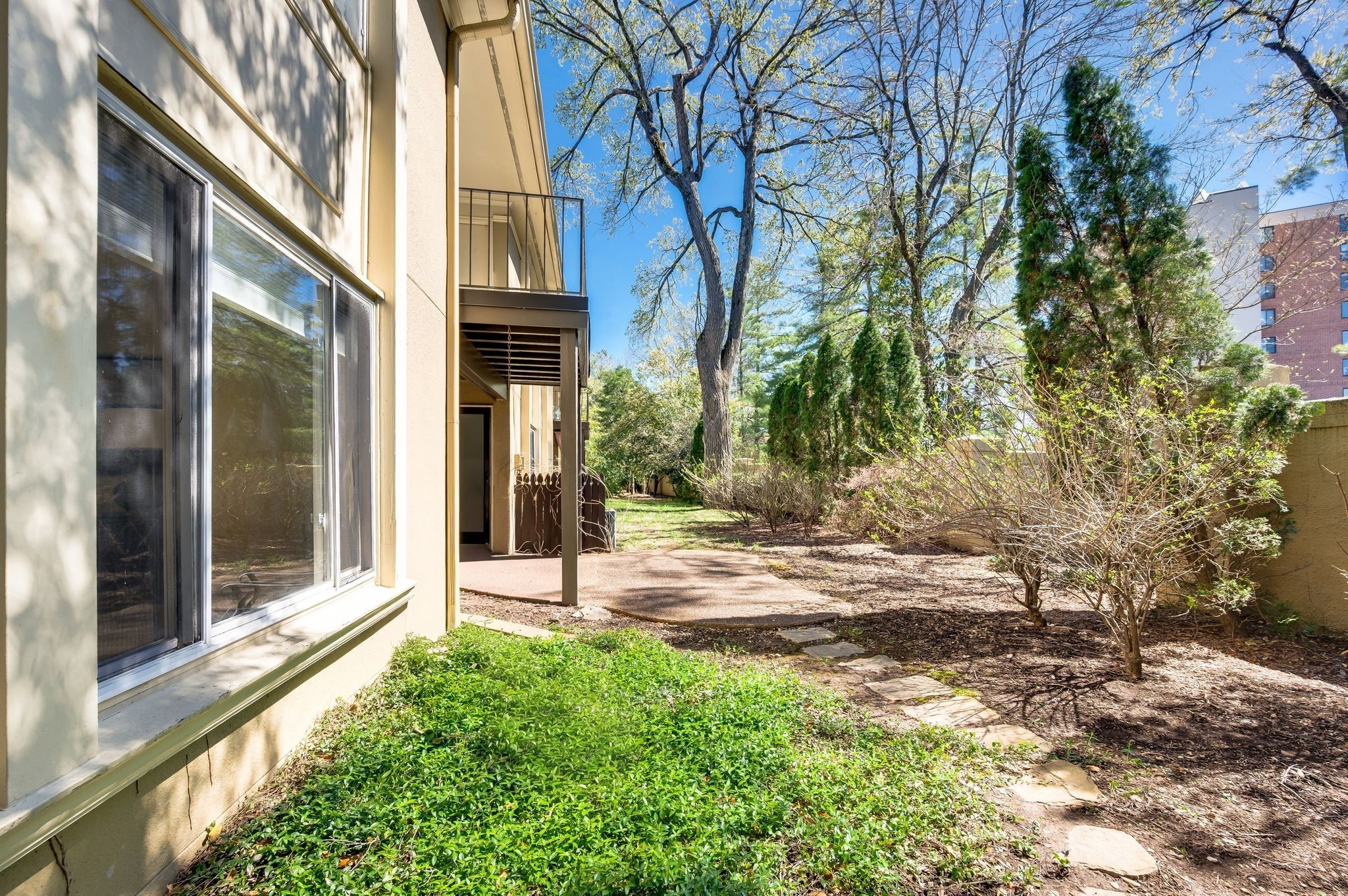 4487 Post Place Nashville TN 37205