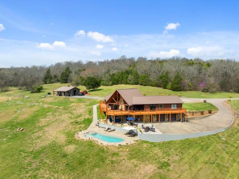 2063 Kennedy Creek Road Auburntown TN 37016