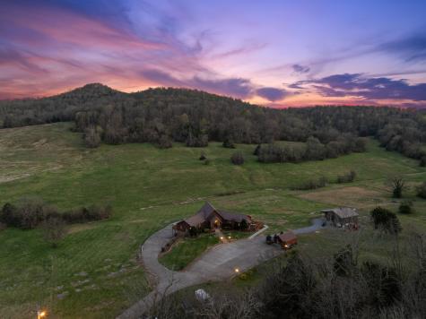 2063 Kennedy Creek Road Auburntown TN 37016