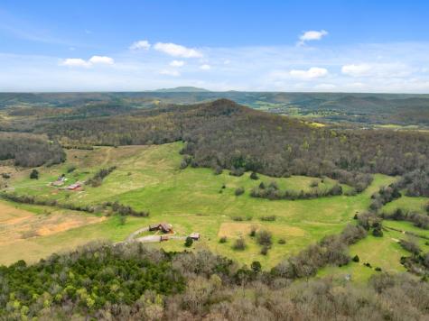 2063 Kennedy Creek Road Auburntown TN 37016