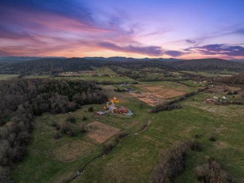 2063 Kennedy Creek Road Auburntown TN 37016