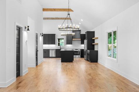 2405 Shoreside Drive Smithville TN 37166
