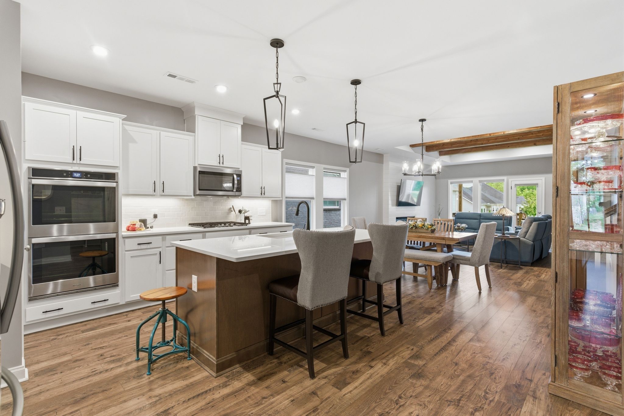 443 Meandering Way White House TN 37188