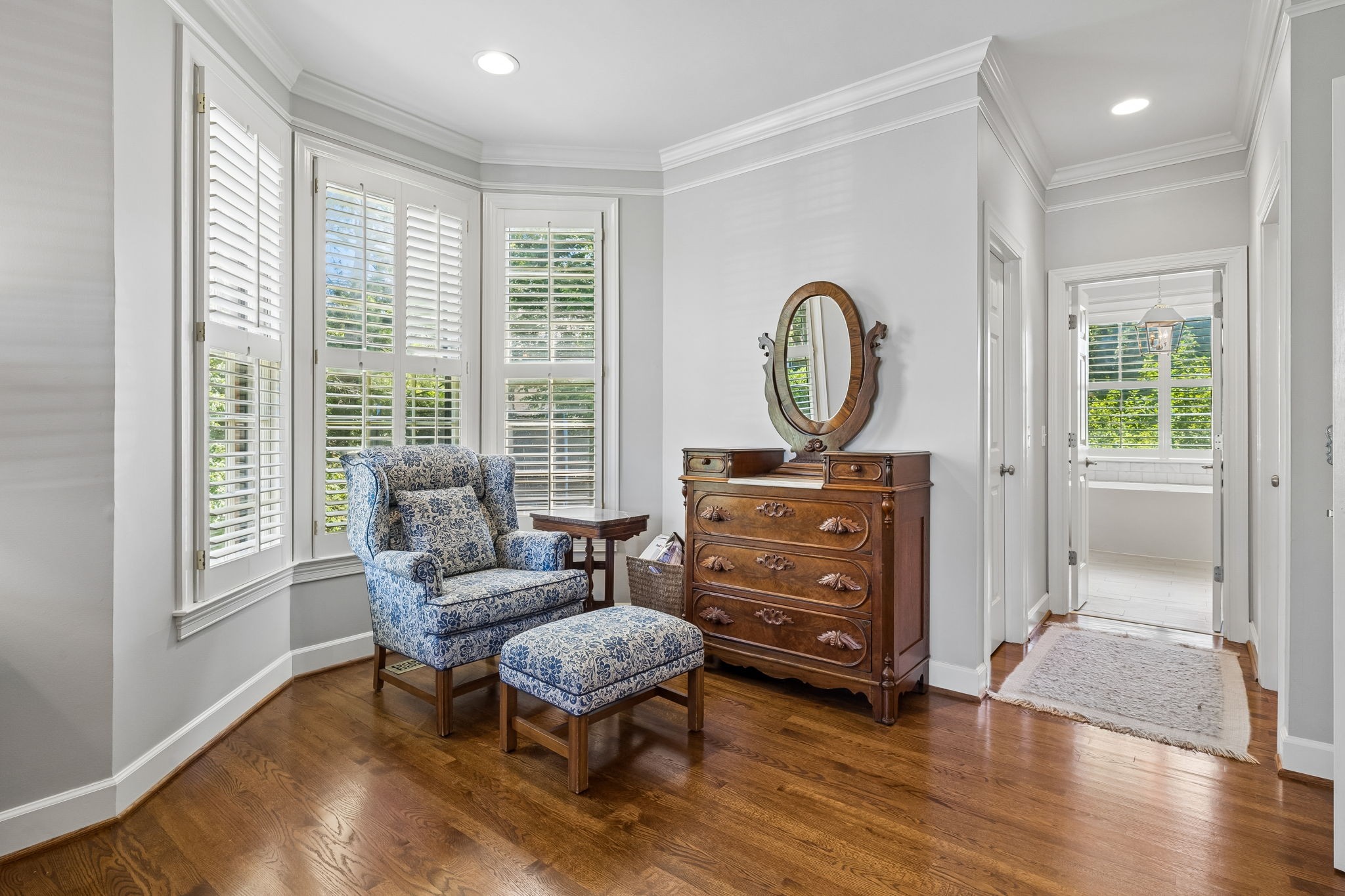 911 Riverbend Road Nashville TN 37221