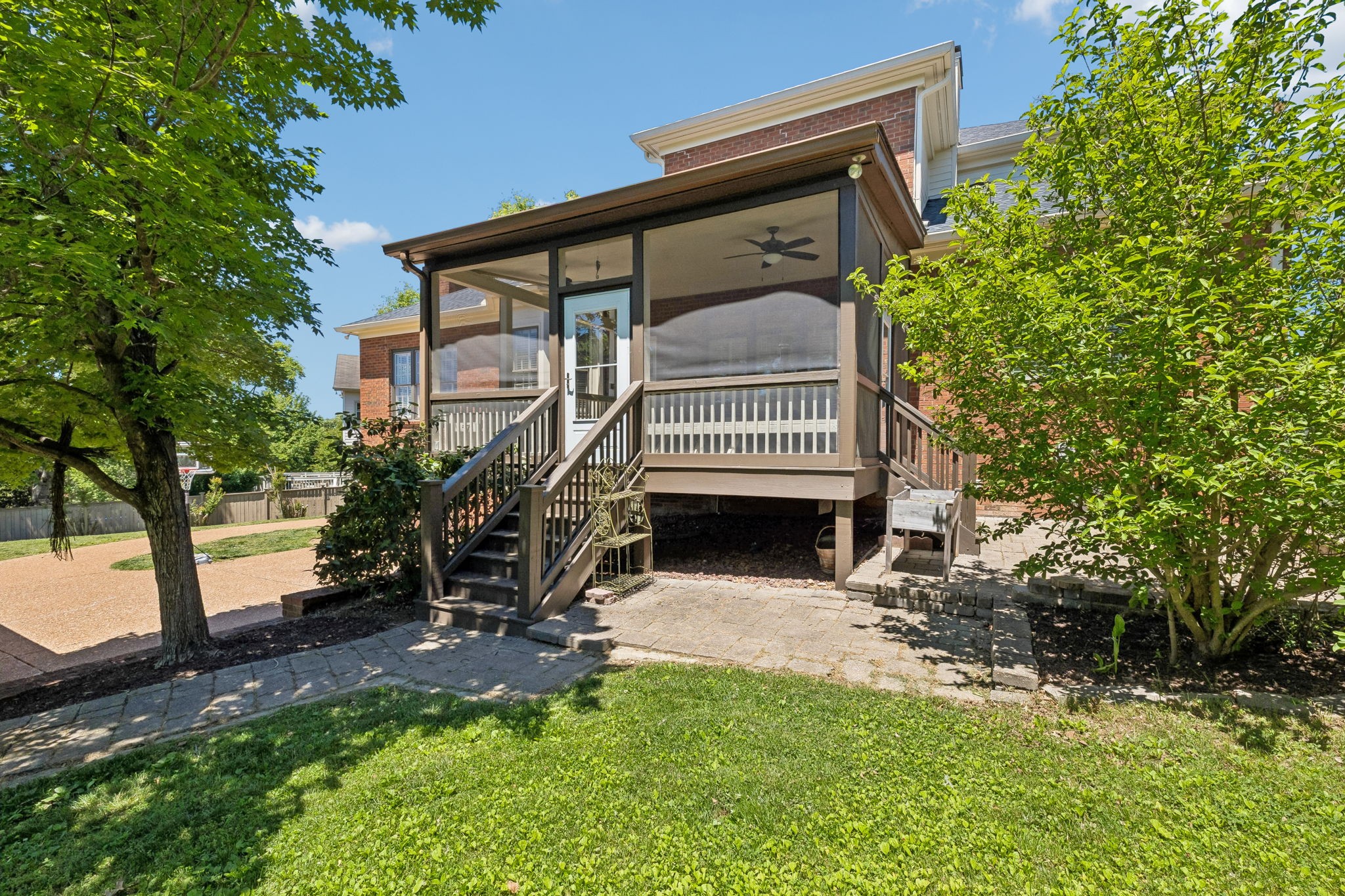 911 Riverbend Road Nashville TN 37221