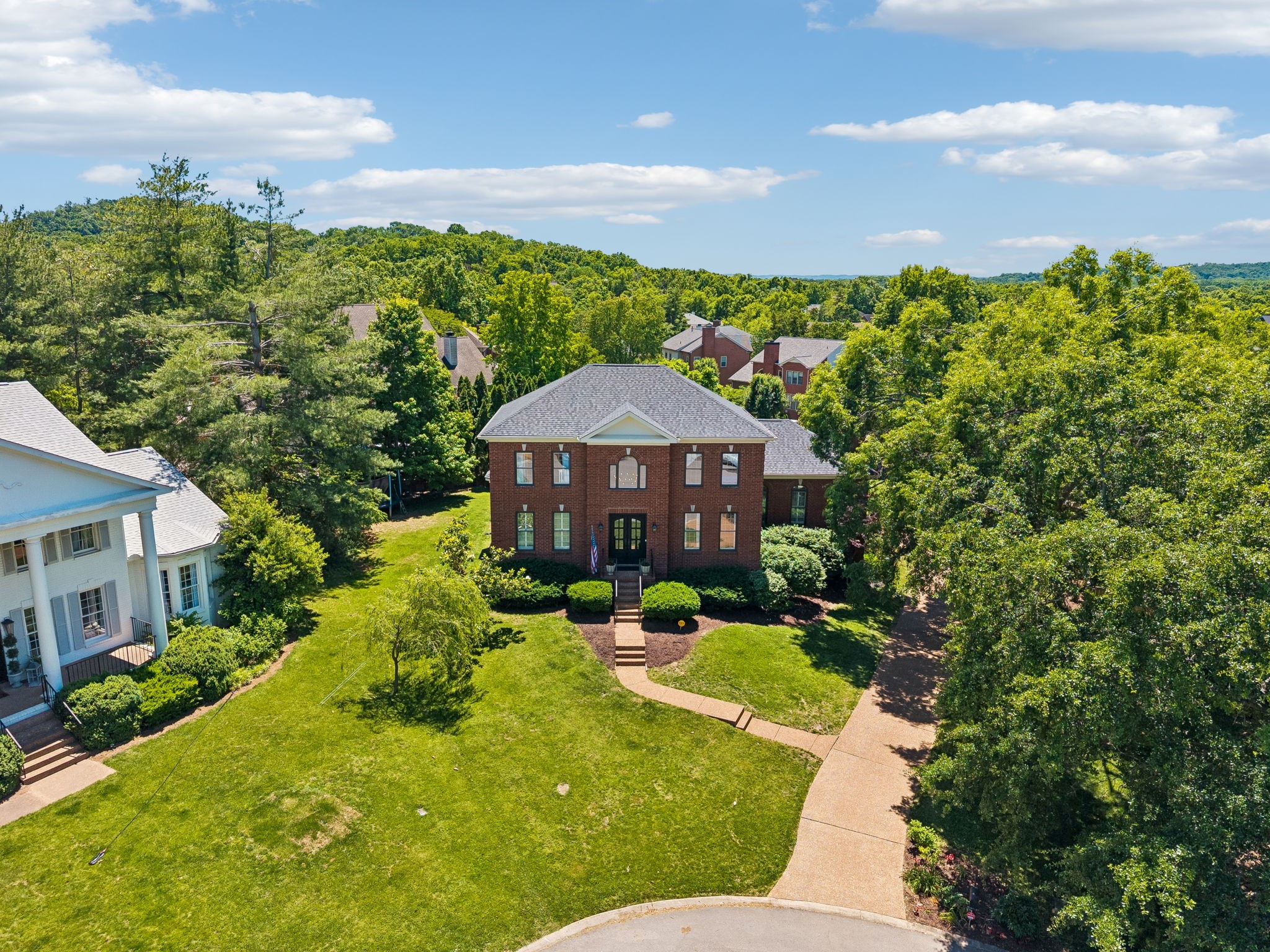 911 Riverbend Road Nashville TN 37221