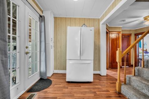 104 W Chestnut Street Dickson TN 37055