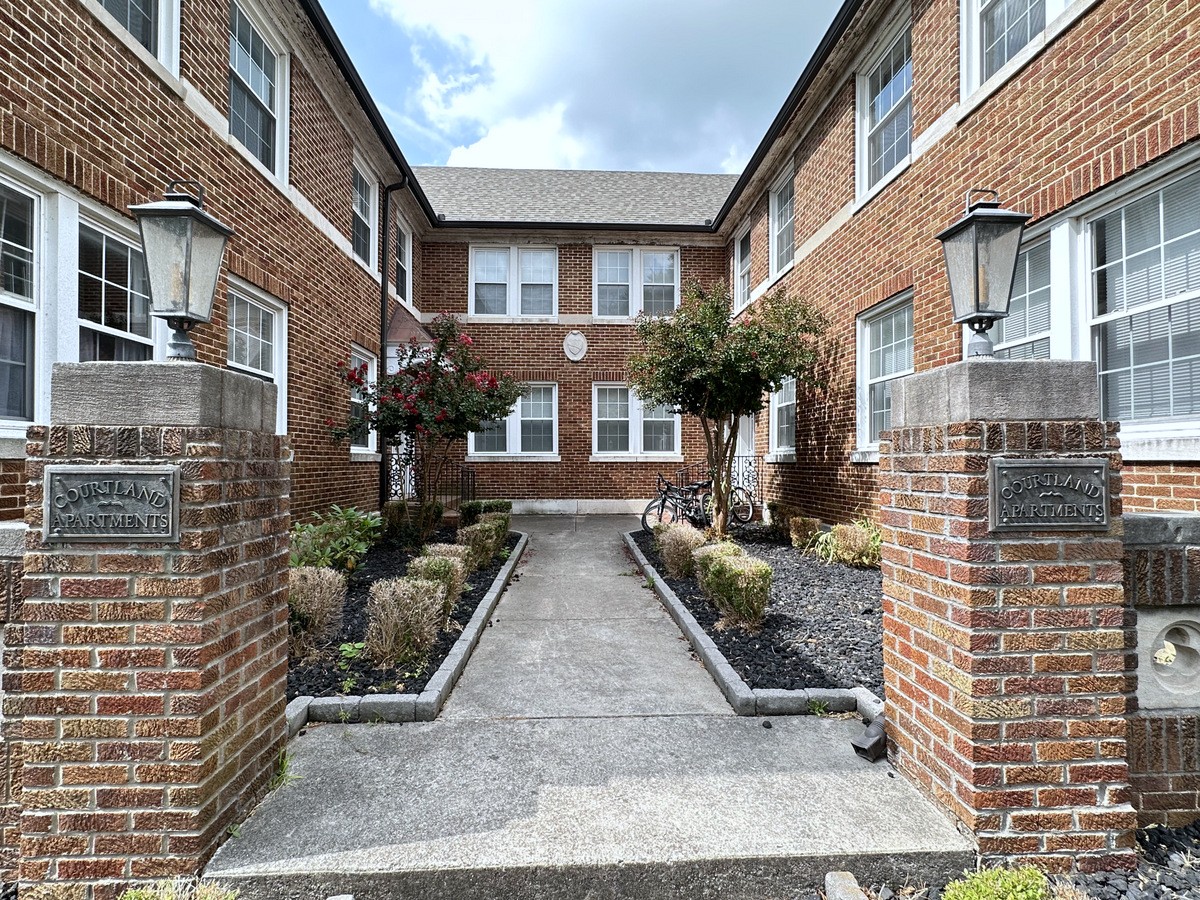 610 N 2nd Street Clarksville TN 37040