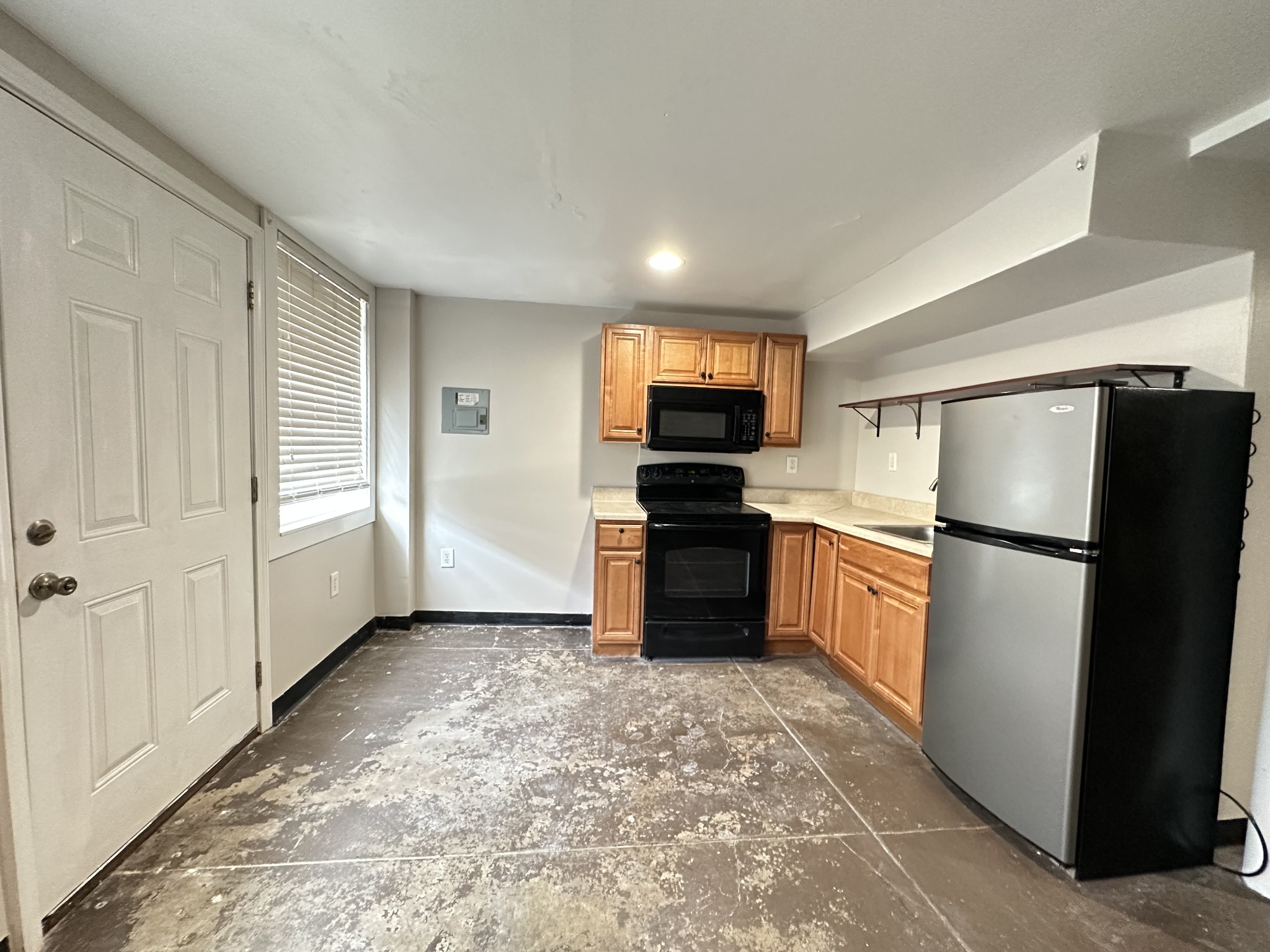 610 N 2nd Street Clarksville TN 37040