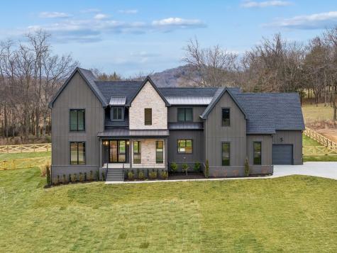 5156 Bond Mill Road Thompsons Station TN 37179