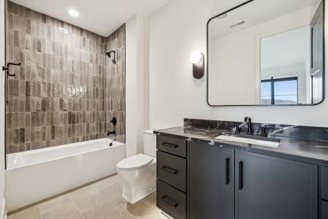 5156 Bond Mill Road Thompsons Station TN 37179