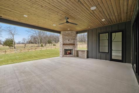 5156 Bond Mill Road Thompsons Station TN 37179