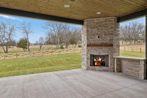 5156 Bond Mill Road Thompsons Station TN 37179