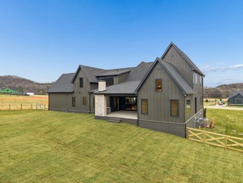 5156 Bond Mill Road Thompsons Station TN 37179