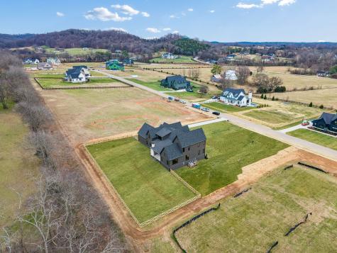 5156 Bond Mill Road Thompsons Station TN 37179