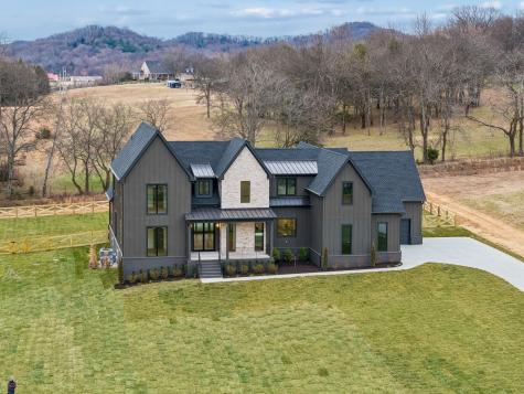 5156 Bond Mill Road Thompsons Station TN 37179